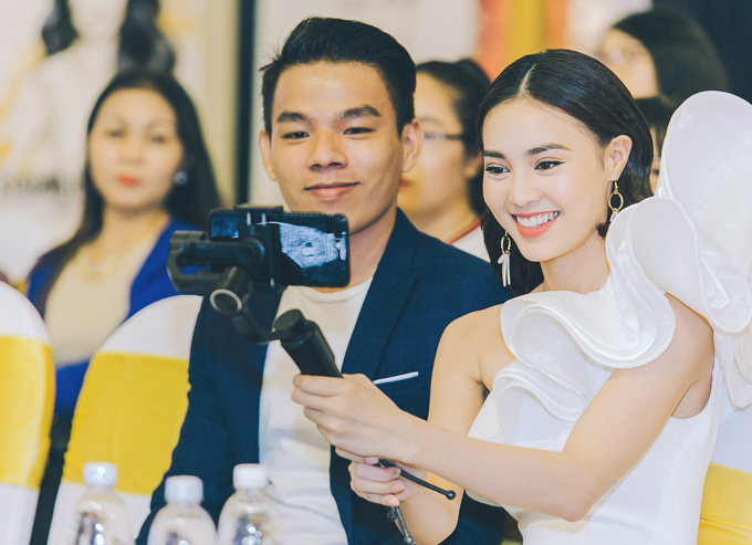 Ở tuổi 28, Lan Ngọc trở thành tỉ phú khi tậu được 2 nhà, xế hộp hạng sang - Hình 5