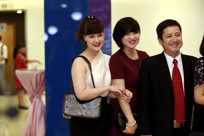 Vân Dung, Hiệp gà có mặt trong đám cưới con trai nghệ sĩ Chí Trung - Hình 4