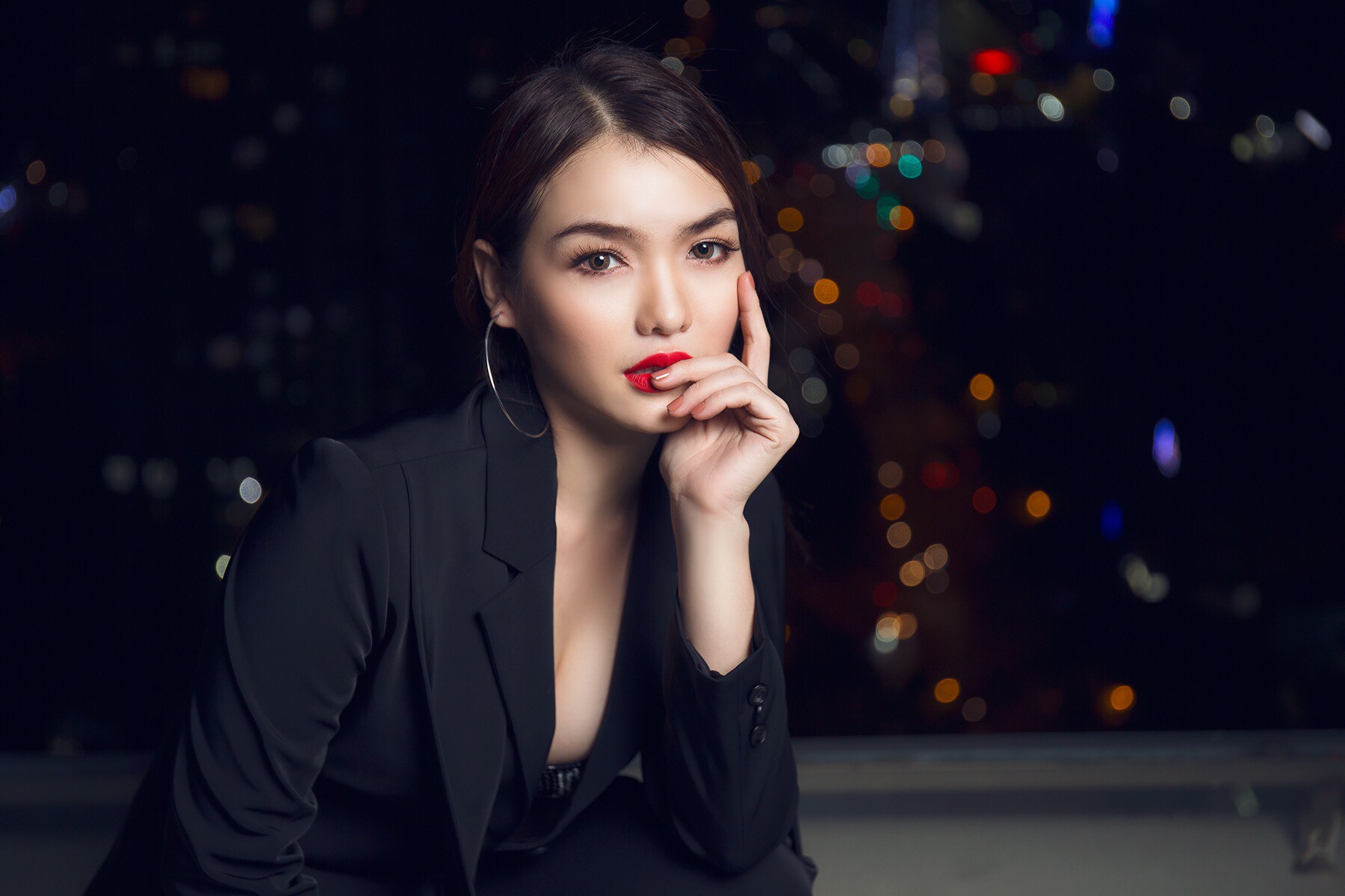 Mỹ nhân phim "Thương nhớ ở ai” lột xác gợi cảm hết nấc - Hình 4