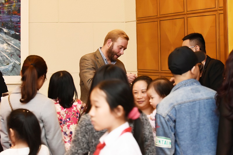 Hoa hậu Ngô Phương Lan: "Nhờ ông xã, tôi đã vượt qua giai đoạn khó khăn" - Hình 5
