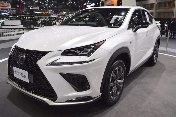 Xe++ - Lexus NX 300h tại Ấn Độ giá rẻ giật mình so với Việt Nam (Hình 6).