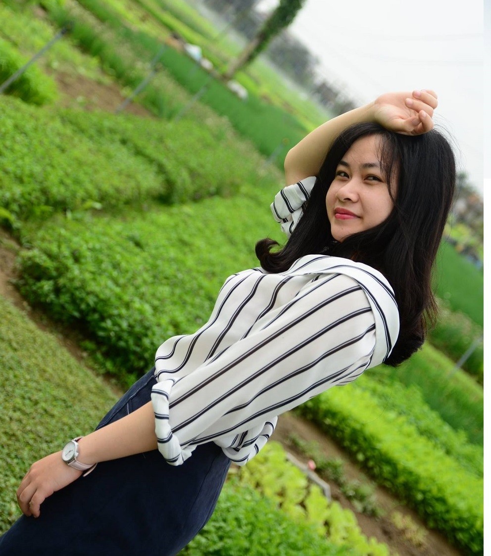 "Hot girl" khoe sắc tại lễ hội Cầu bông xứ Quảng - Hình 9