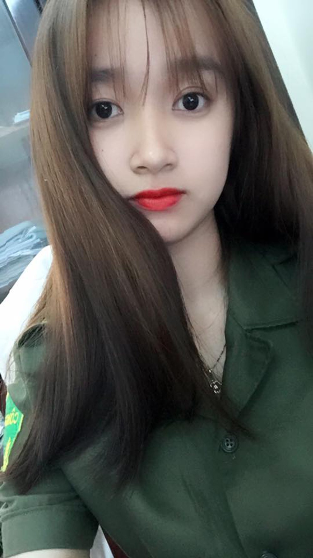 Hotgirl công an đau lòng vì lời cay nghiệt của cư dân mạng - Hình 3