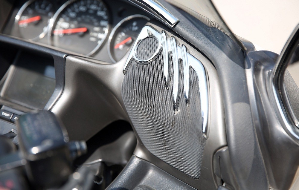 Đại gia “chân đất” tậu mô tô Honda Gold Wing cực chất gần 1 tỷ đồng - Hình 5