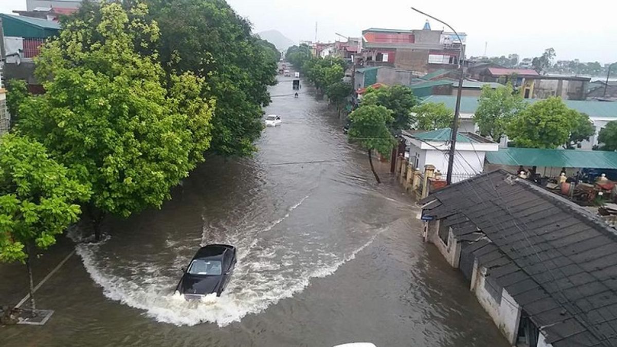 Chính trị - Xã hội - Bão đi qua, Thanh Hóa vẫn 'bơi' trong nước