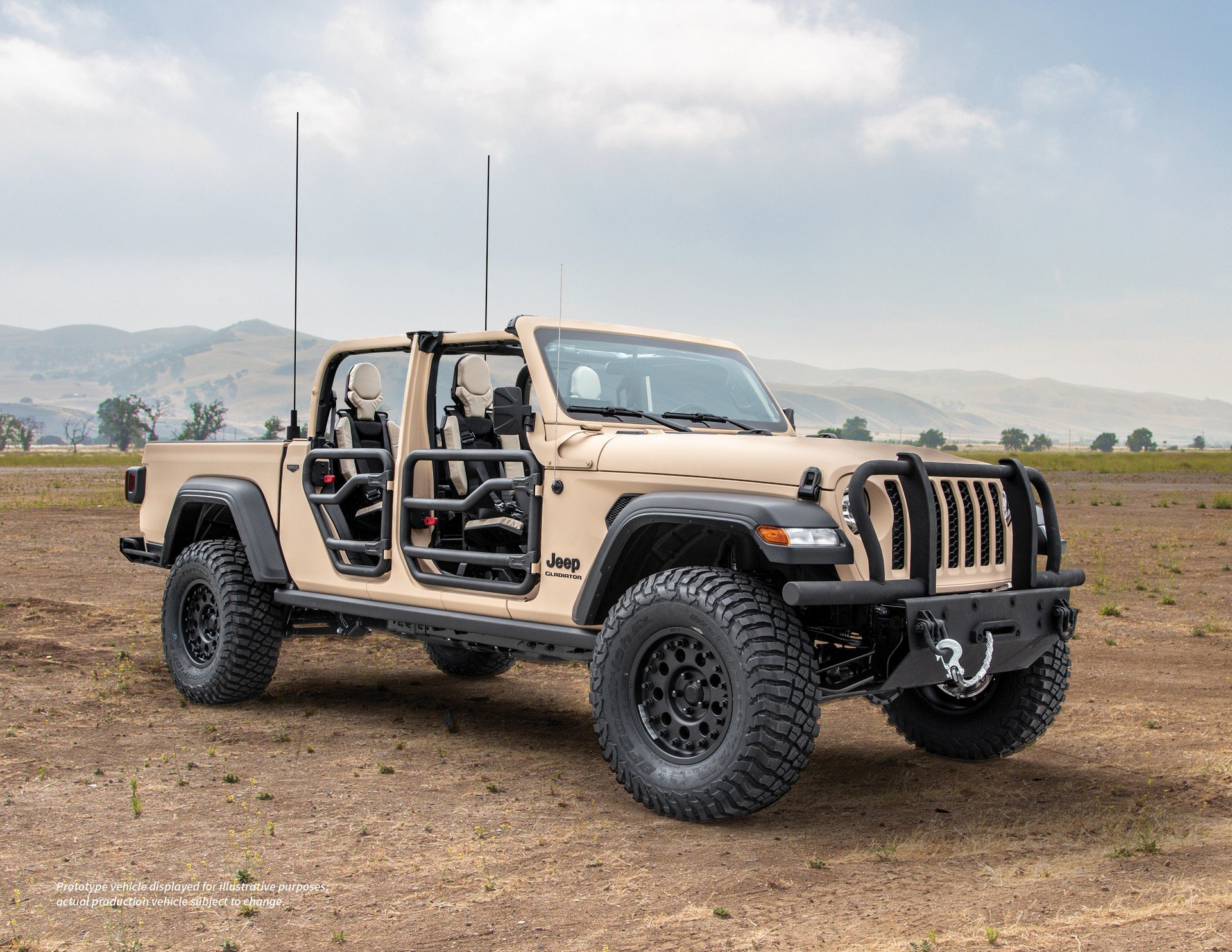 “Đấu sĩ” Jeep Gladiator XMT ra mắt, đúng chất lính chiến