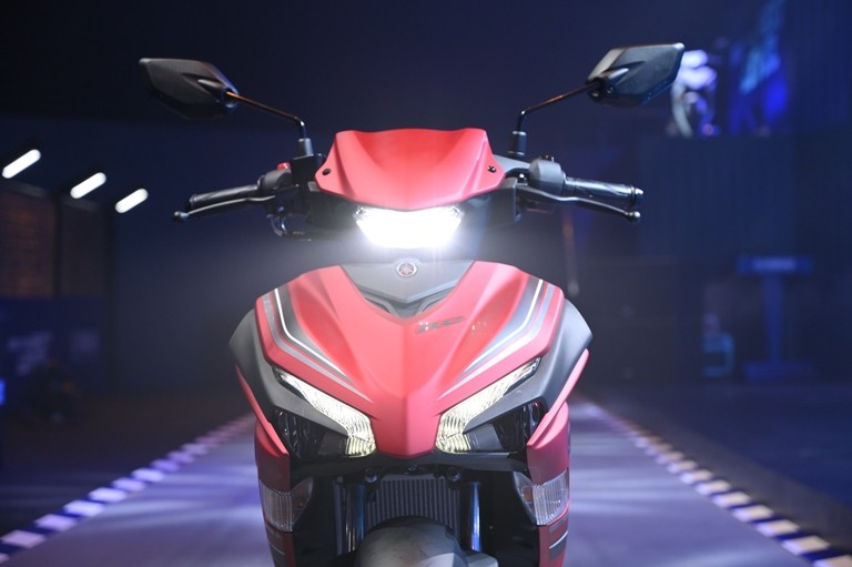 Thị trường xe - “Soi” Yamaha Exciter 155 VVA – 'tiểu YZF-R1' vừa ra mắt tại Việt Nam (Hình 5).