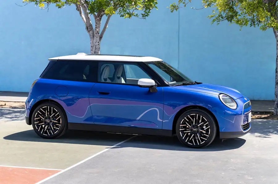 mini cooper ev 2024 1