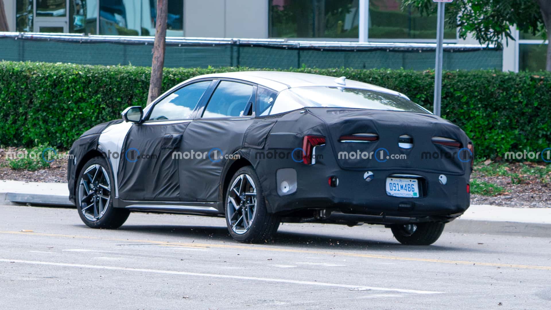 kia forte k4 rear view spy photo