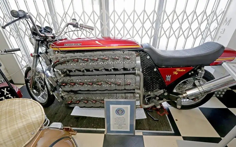 48 cylinder kawasaki