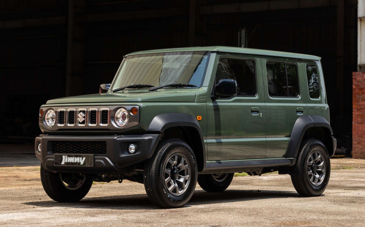 Suzuki Jimny 5 cửa ra mắt tại Malaysia, cốp rộng gấp đôi