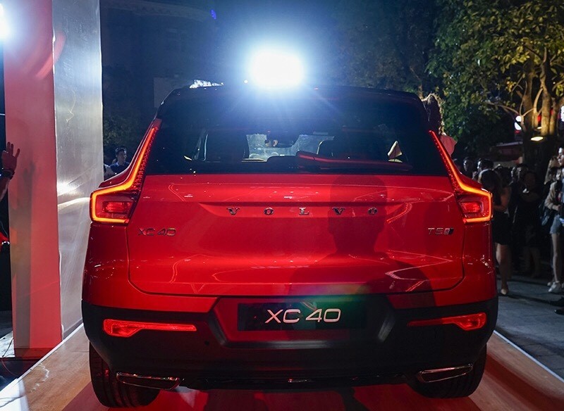 Thị trường xe - Volvo ra mắt SUV XC40 an toàn nhất thế giới giá 1,75 tỷ đồng (Hình 2).