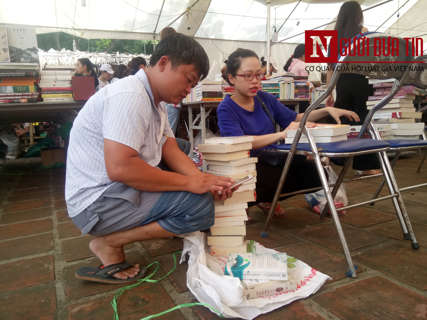 Không có sách giá 1.000 đồng như đã quảng cáo tại Hội sách mùa thu - Hình 6