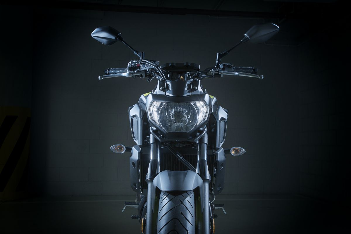 Thị trường xe - Chiêm ngưỡng vẻ đẹp hút hồn của “lực sĩ” Yamaha MT-07 2019 (Hình 11).
