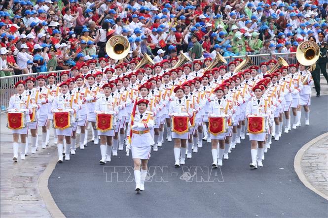 Tiêu điểm - Lễ mít tinh, diễu binh, diễu hành Kỷ niệm 70 năm Chiến thắng Điện Biên Phủ: Viết tiếp những bản hùng ca (Hình 11).