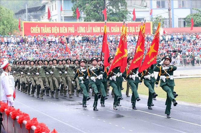 Tiêu điểm - Lễ mít tinh, diễu binh, diễu hành Kỷ niệm 70 năm Chiến thắng Điện Biên Phủ: Viết tiếp những bản hùng ca (Hình 22).