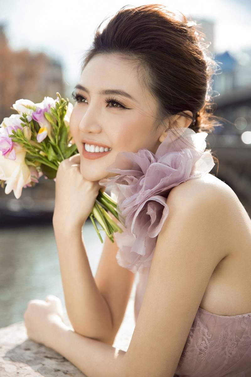 Ngắm ảnh cưới siêu lãng mạn của Ngọc Duyên và bạn trai đại gia - Hình 8