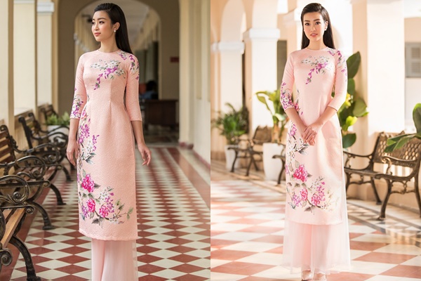 Hoa hậu Đỗ Mỹ Linh đẹp tựa sương mai giữa "vòng vây" học sinh - Hình 2