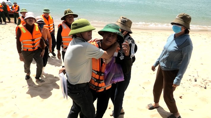 z55036271626674bb21469ce44cfc9ccc459561baf0f64