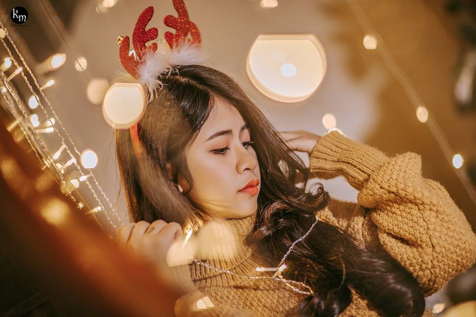 Thiếu nữ 18 tuổi gây thương nhớ vì cực xinh trong bộ ảnh chào Noel - Hình 11