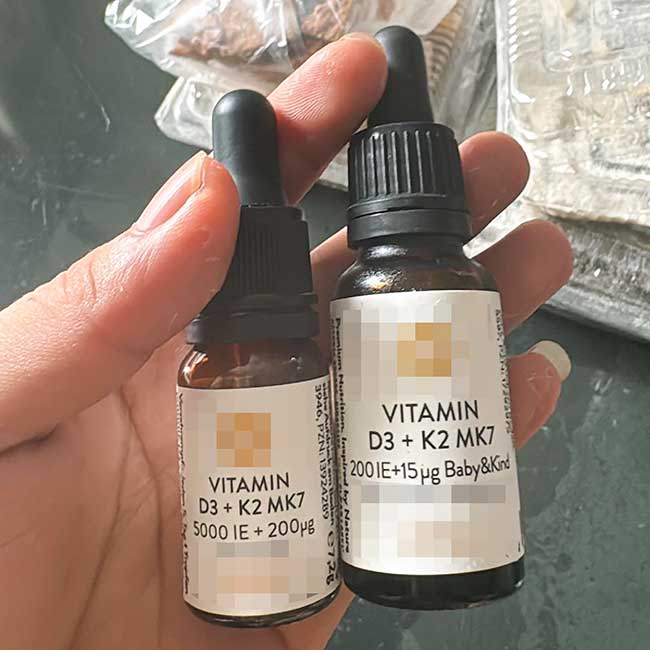 Sức khỏe - Nhầm liều vitamin D của người lớn, trẻ 6 tháng phải nhập viện