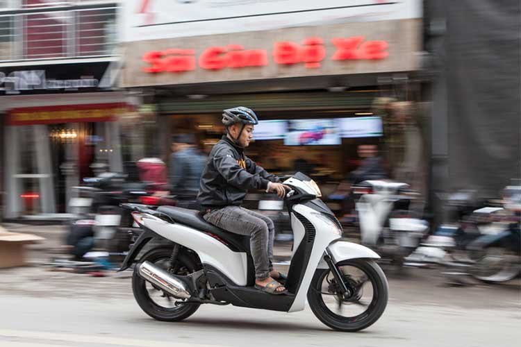 Thú chơi xe - Dân chơi Hà Nội độ xe ga Honda @ thành SH chỉ 35 triệu (Hình 7).