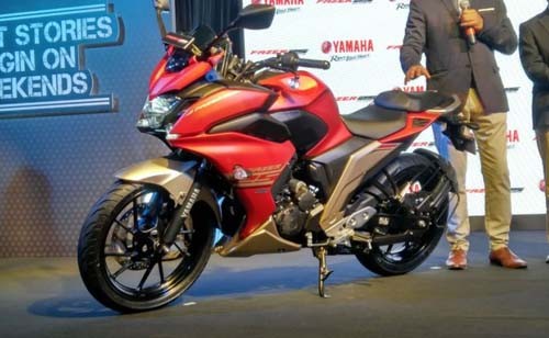 Yamaha triệu hồi FZ 25 và Fazer 25 do lỗi lỏng bu lông quy-lát