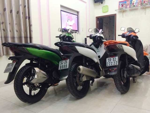 Thú chơi xe - Honda SH150i biển tứ quý, ngũ quý rao bán hàng trăm triệu đồng (Hình 4).