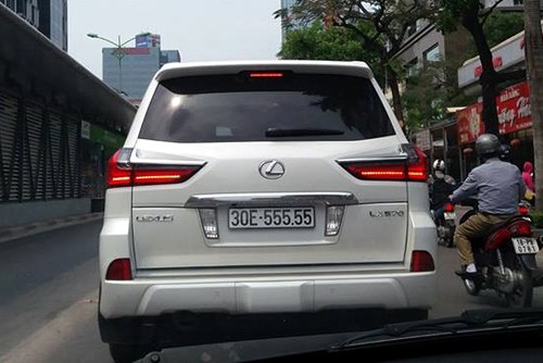 Thú chơi xe - Ngắm bộ sưu tập Lexus LX570 biển “siêu khủng” của đại gia Việt (Hình 5).