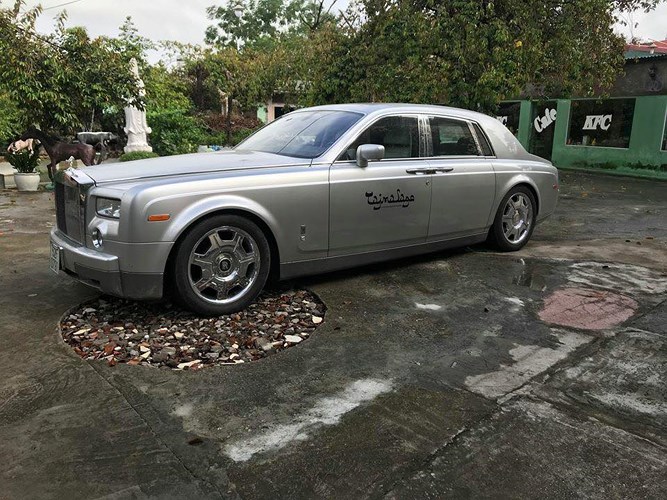Thú chơi xe - Rolls-Royce Phantom của đại gia Khải Silk được rao bán hơn 9 tỷ đồng (Hình 3).