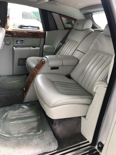 Thú chơi xe - Rolls-Royce Phantom của đại gia Khải Silk được rao bán hơn 9 tỷ đồng (Hình 6).