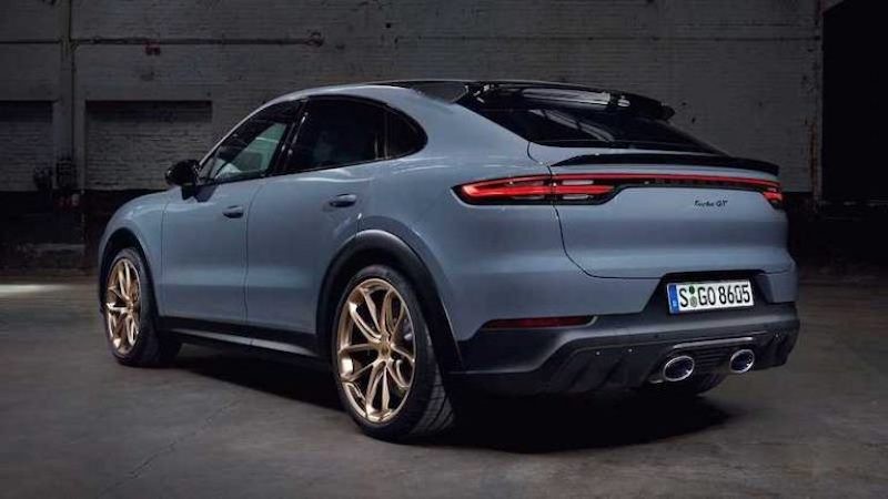 Xe++ - Porsche Cayenne Turbo GT đã được chào bán với mức giá hơn 12 tỷ đồng tại Việt Nam (Hình 4).
