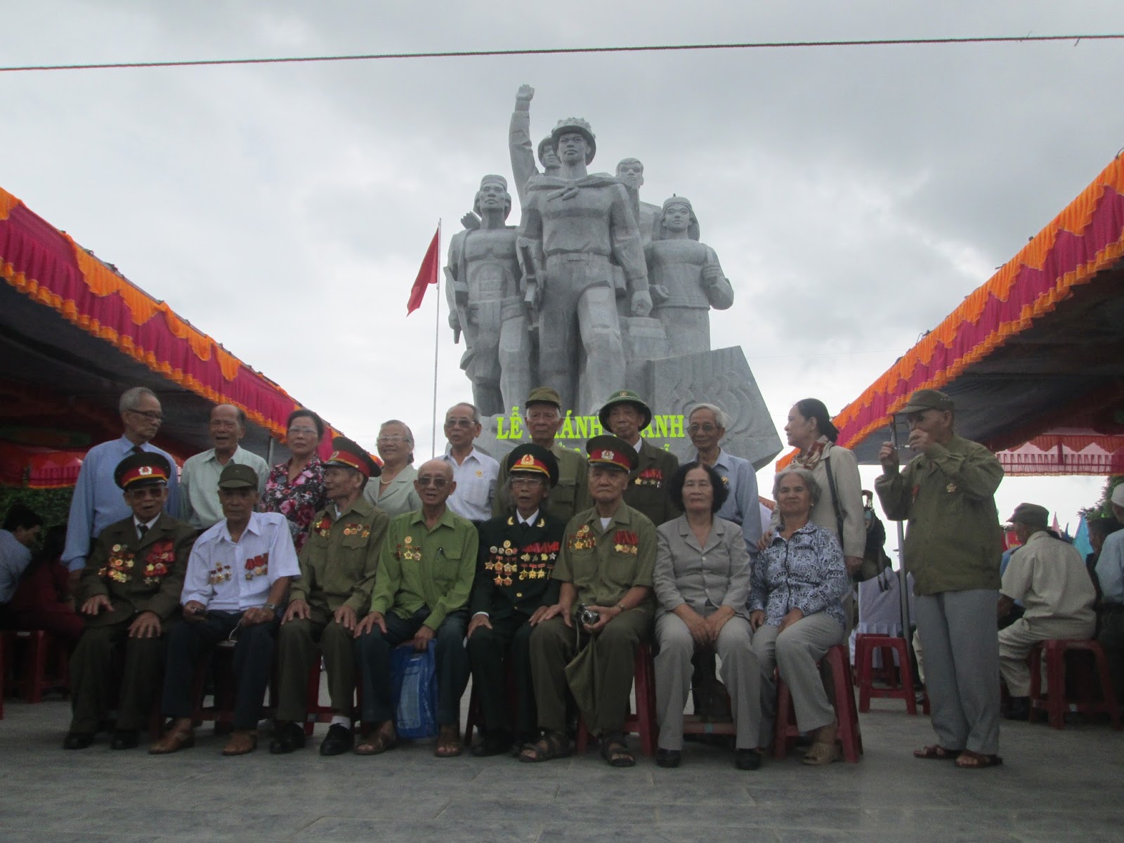 Đa chiều - Thú vị “bia chiến bại” (Hình 3).