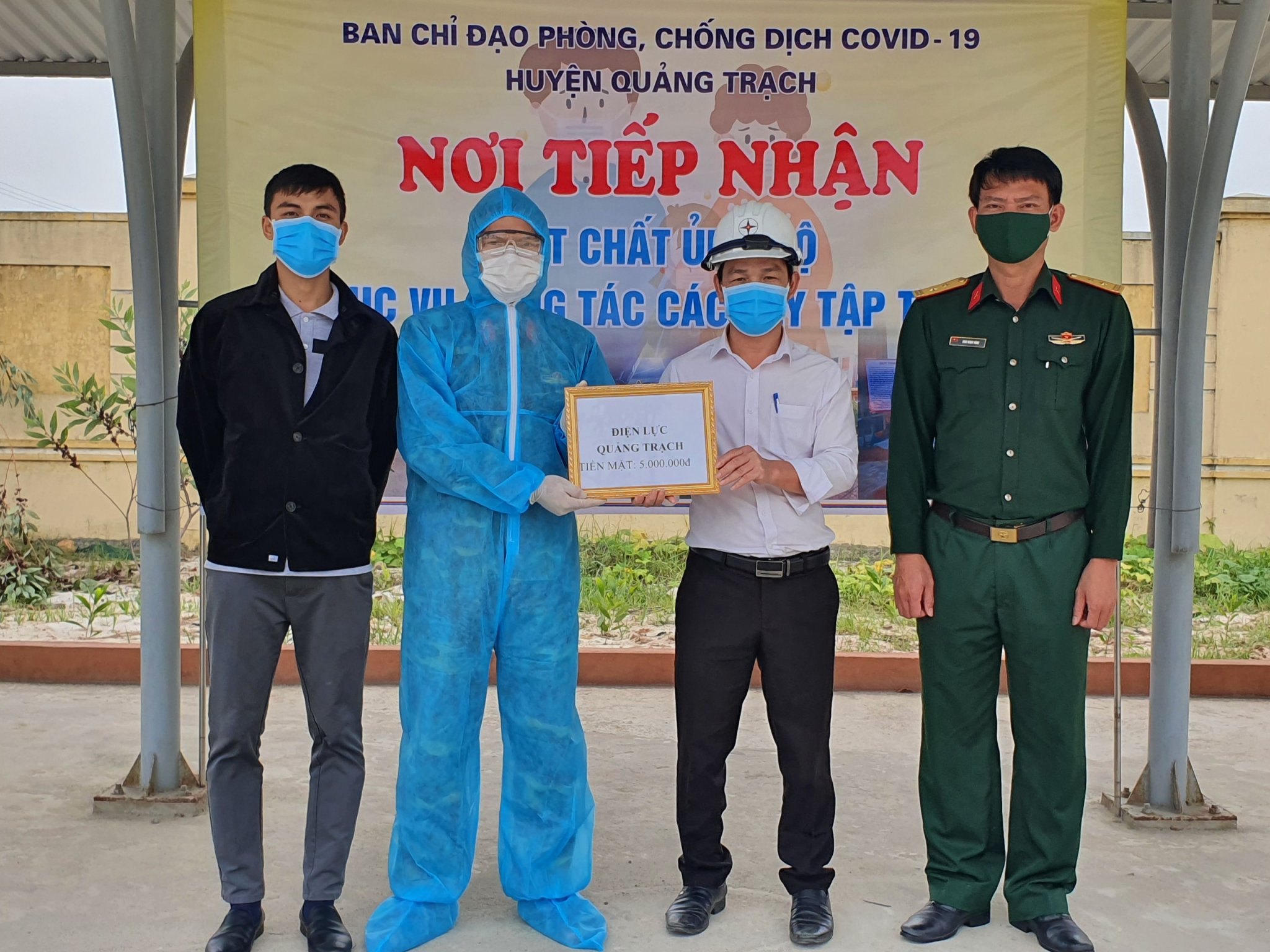 Tin nhanh - Nghĩa cử cao đẹp giữa đại dịch (Hình 2).