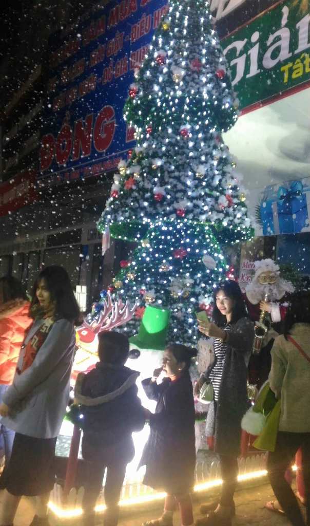 Những địa điểm không thể bỏ qua trong mùa Noel tại miền Trung - Hình 3