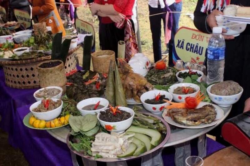 Văn hoá - Nhan sắc hút hồn của nữ sinh lớp 12 giành ngôi vị Người đẹp Hang Bua (Hình 4).