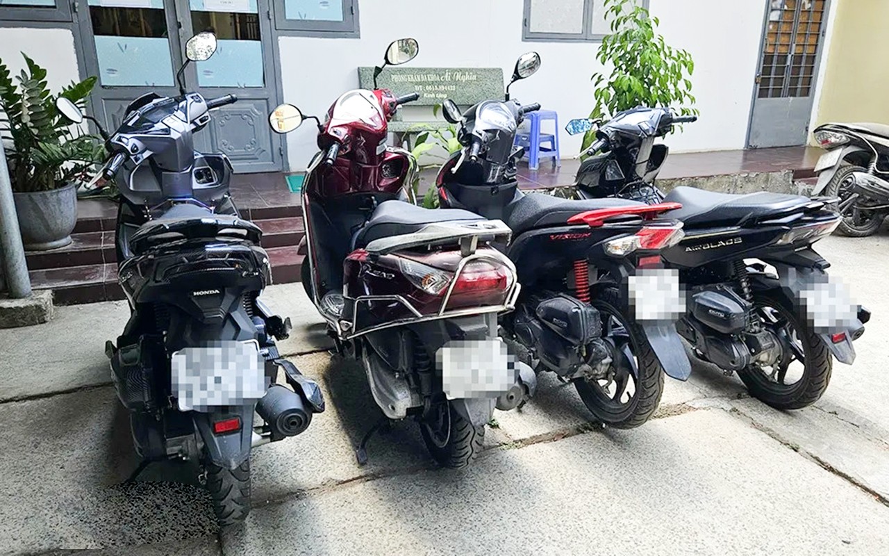 An ninh - Hình sự - Đồng Nai: Bắt nhóm chuyên 'đua nóng' xe máy (Hình 2).