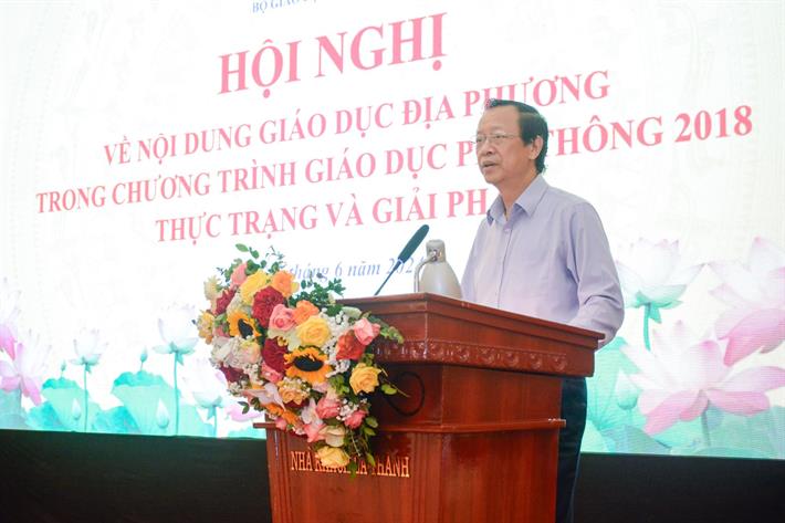 Còn lúng túng trong việc phát hành tài liệu giáo dục địa phương