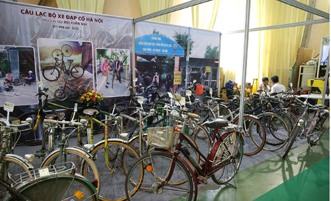 Th&uacute; chơi xe - H&agrave; Nội: Cho&aacute;ng với xe đạp thời '&ocirc;ng b&agrave; anh' trị gi&aacute; h&agrave;ng trăm triệu đồng (H&igrave;nh 2).
