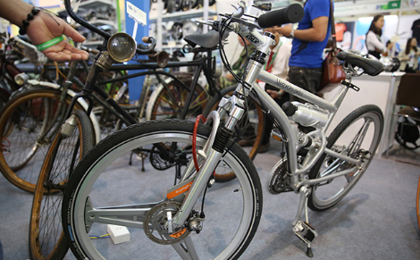 Th&uacute; chơi xe - H&agrave; Nội: Cho&aacute;ng với xe đạp thời '&ocirc;ng b&agrave; anh' trị gi&aacute; h&agrave;ng trăm triệu đồng (H&igrave;nh 14).