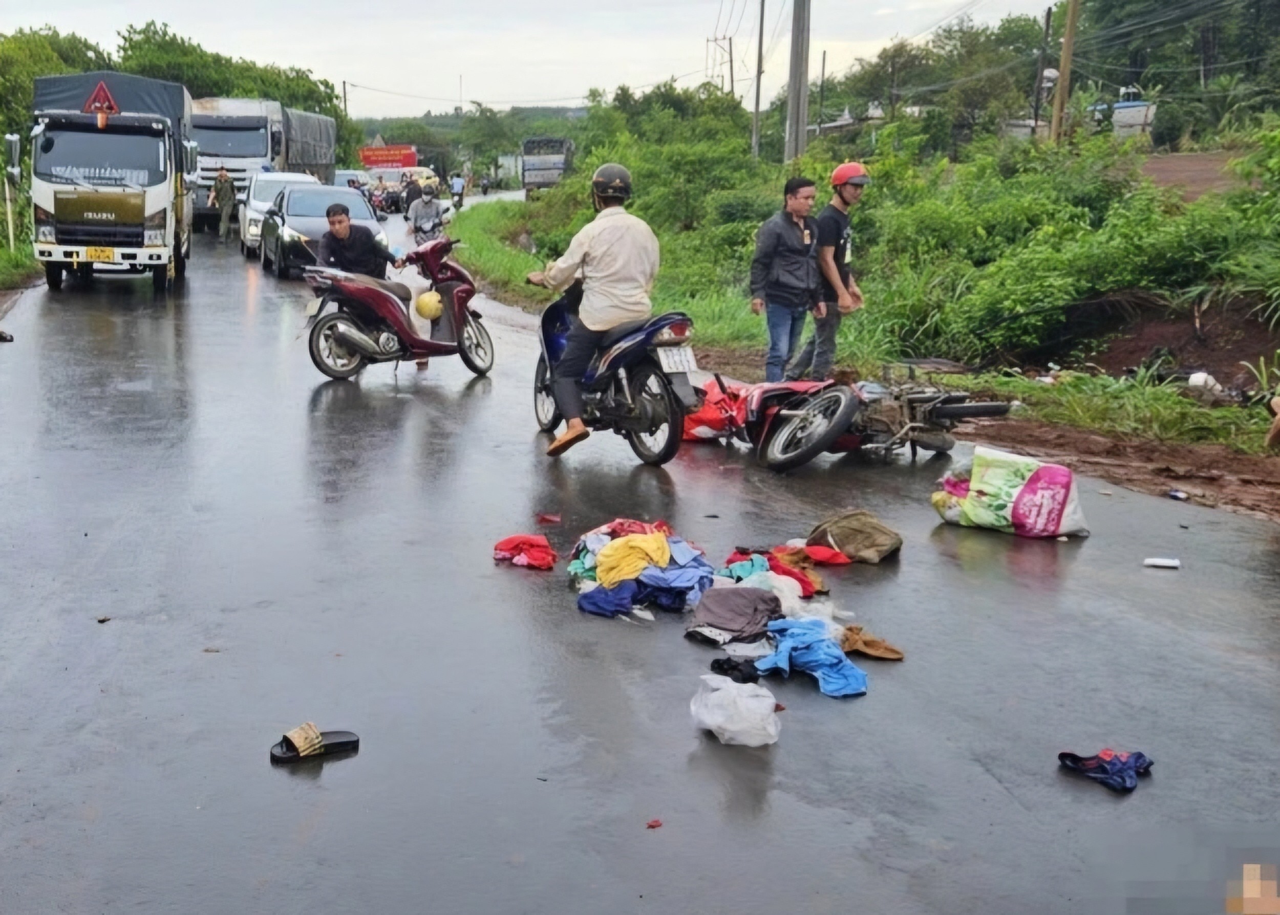 Xã hội - Bản tin 22/5: Những lưu ý vàng trong kỳ thi tốt nghiệp THPT 2024 (Hình 2).