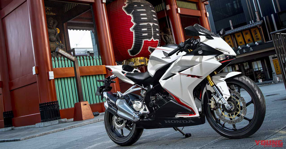 Honda CBR250RR 2018 bổ sung thêm phiên bản màu trắng 