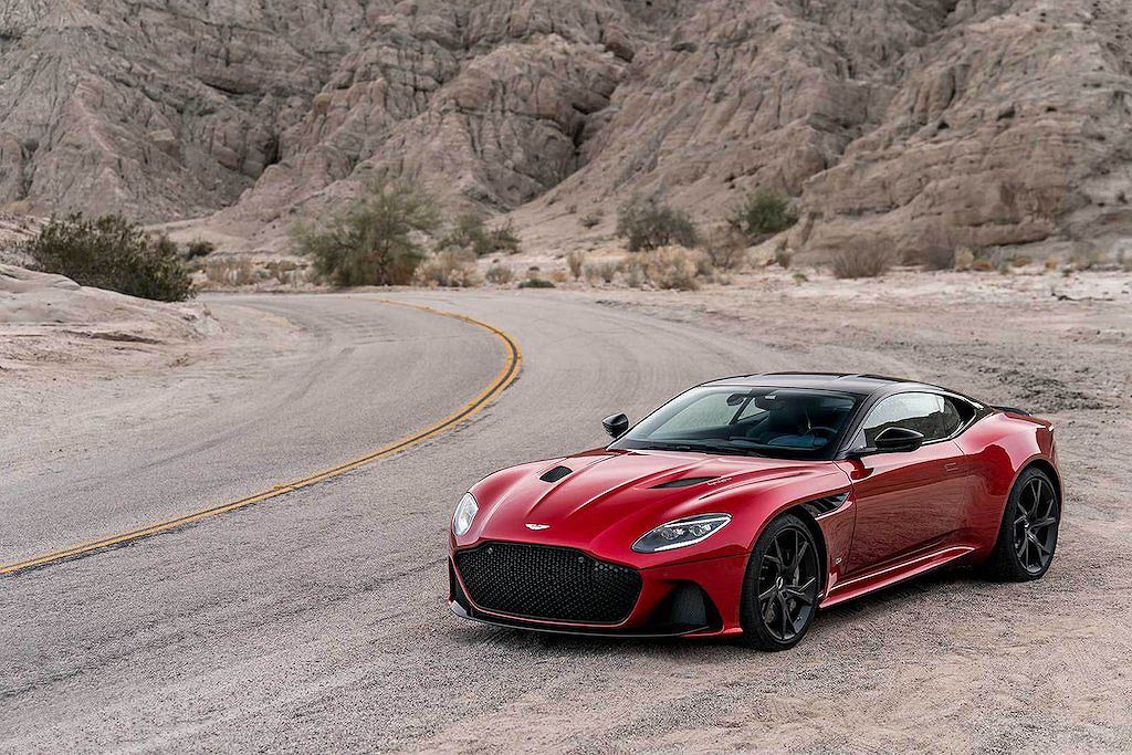 Aston Martin DBS Superleggera: Xe khủng bước ra từ 