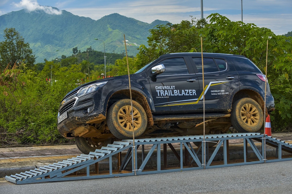 Đánh giá xe - Chevrolet Trailblazer - Ẩn số hay 'bom xịt' mới tại phân khúc SUV 7 chỗ? (Hình 2).