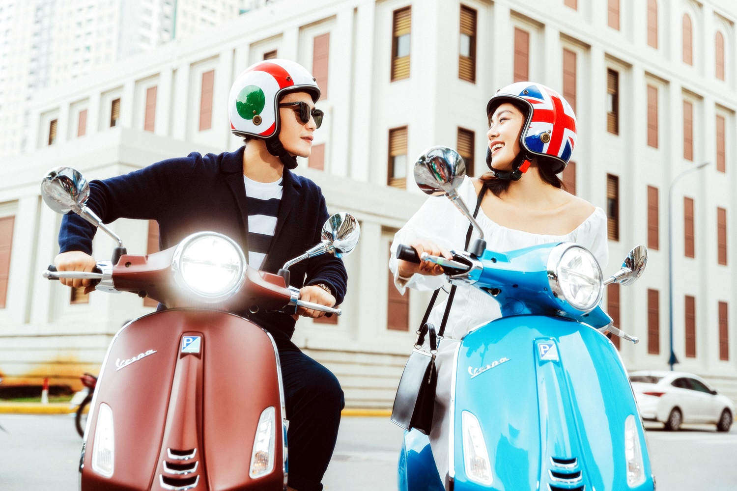 Thị trường xe - Piaggio Việt Nam 'khoe' dàn xe Vespa đặc biệt của năm 2018 (Hình 6).