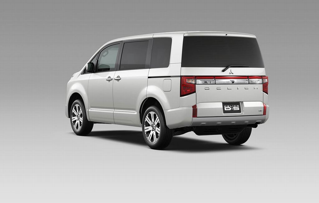 Thị trường xe - 'Xế độc' Mitsubishi Delica trở lại: Sự hòa trộn của minivan và SUV (Hình 8).