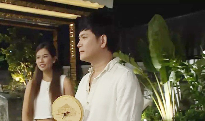 Nam ca sĩ đông con nhất showbiz Việt: Sống trong biệt thự cả nghìn m2