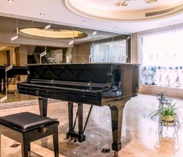 Giải trí - Cuộc sống thần tiên của 'phú bà quyền lực' Lưu Diệc Phi trong dinh thự 16.700m2 (Hình 7).