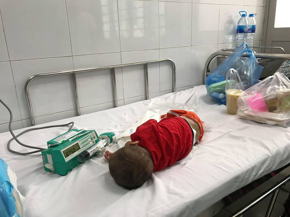 Tin nhanh - Xót xa cả gia đình bị nhiễm HIV nhưng không biết nguồn lây từ đâu