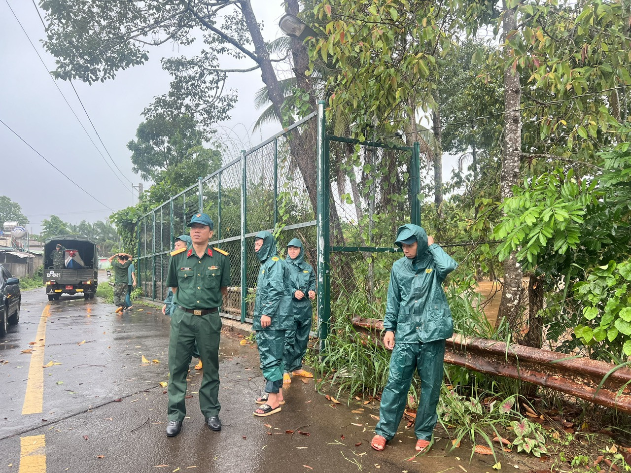 Bình Phước: Mưa lớn kéo dài, khiến hàng chục căn nhà bị ngập sâu